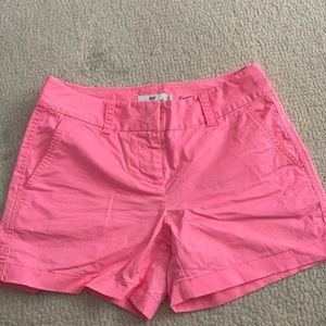 Vineyard Vines: hot pink shorts Size: 0